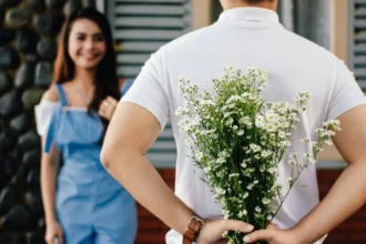 10 Tips to Strengthen Love and Relationships | 10 टिप्स प्यार और रिश्तों को मजबूत बनाने के